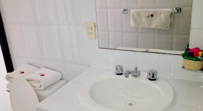Capital O Parador Crespo Hotel, Oaxaca Екстер'єр фото